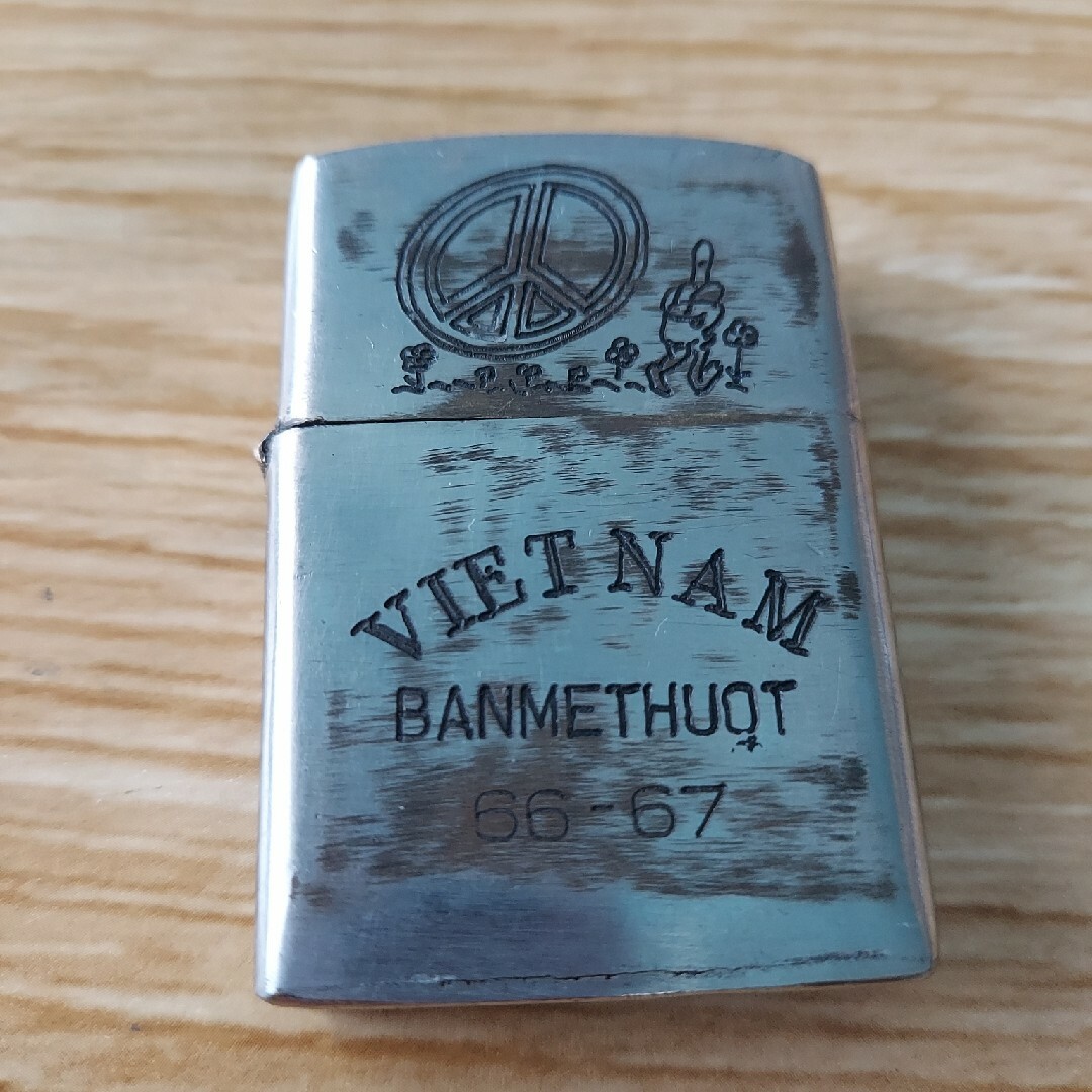 ZIPPO VIETNAM  ZIG ZAG メンズのファッション小物(タバコグッズ)の商品写真