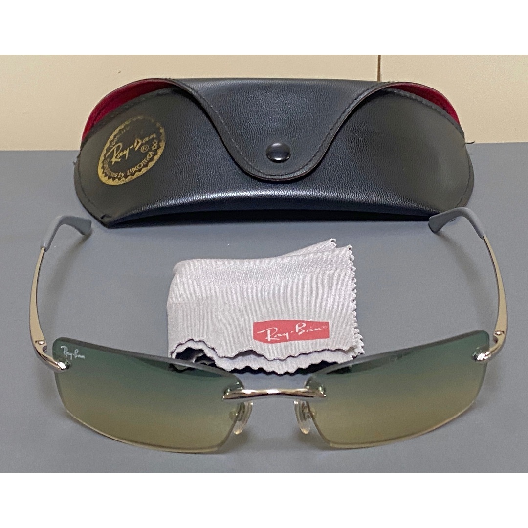 Ray-Ban(レイバン)のほぼ未使用　イタリア製　Ray-Ban(レイバン) 　RB3248 003/81 メンズのファッション小物(サングラス/メガネ)の商品写真