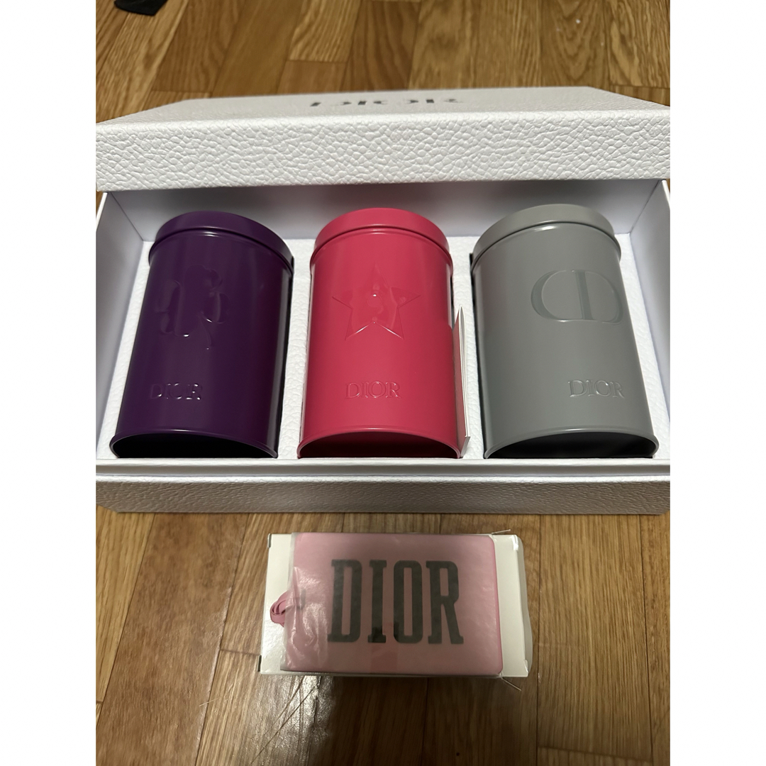 Dior(ディオール)のディオール ノベルティ キャニスター エンタメ/ホビーのコレクション(ノベルティグッズ)の商品写真