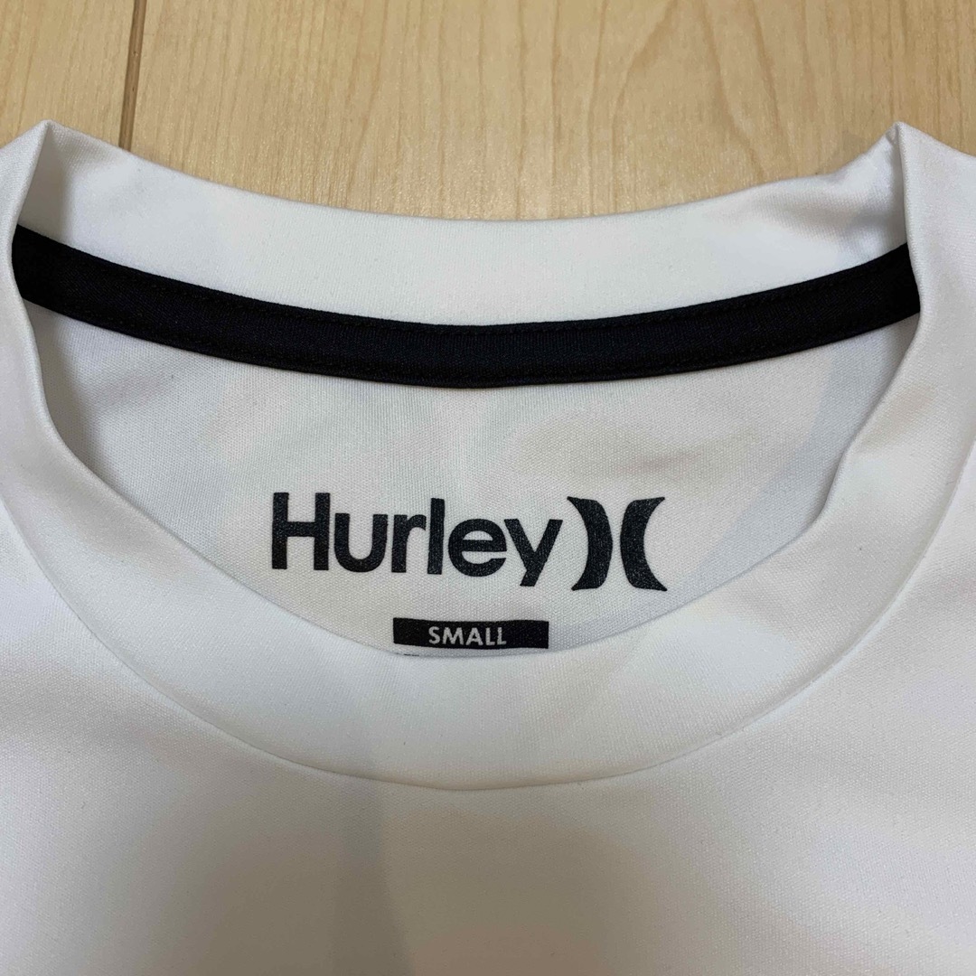 Hurley(ハーレー)のラッシガード　ハーレー　Herley レディース　サイズs レディースの水着/浴衣(水着)の商品写真