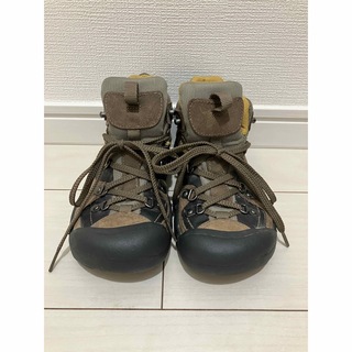 キーン(KEEN)のKEEN 登山ブーツ キッズシューズ 21cm(アウトドアシューズ)