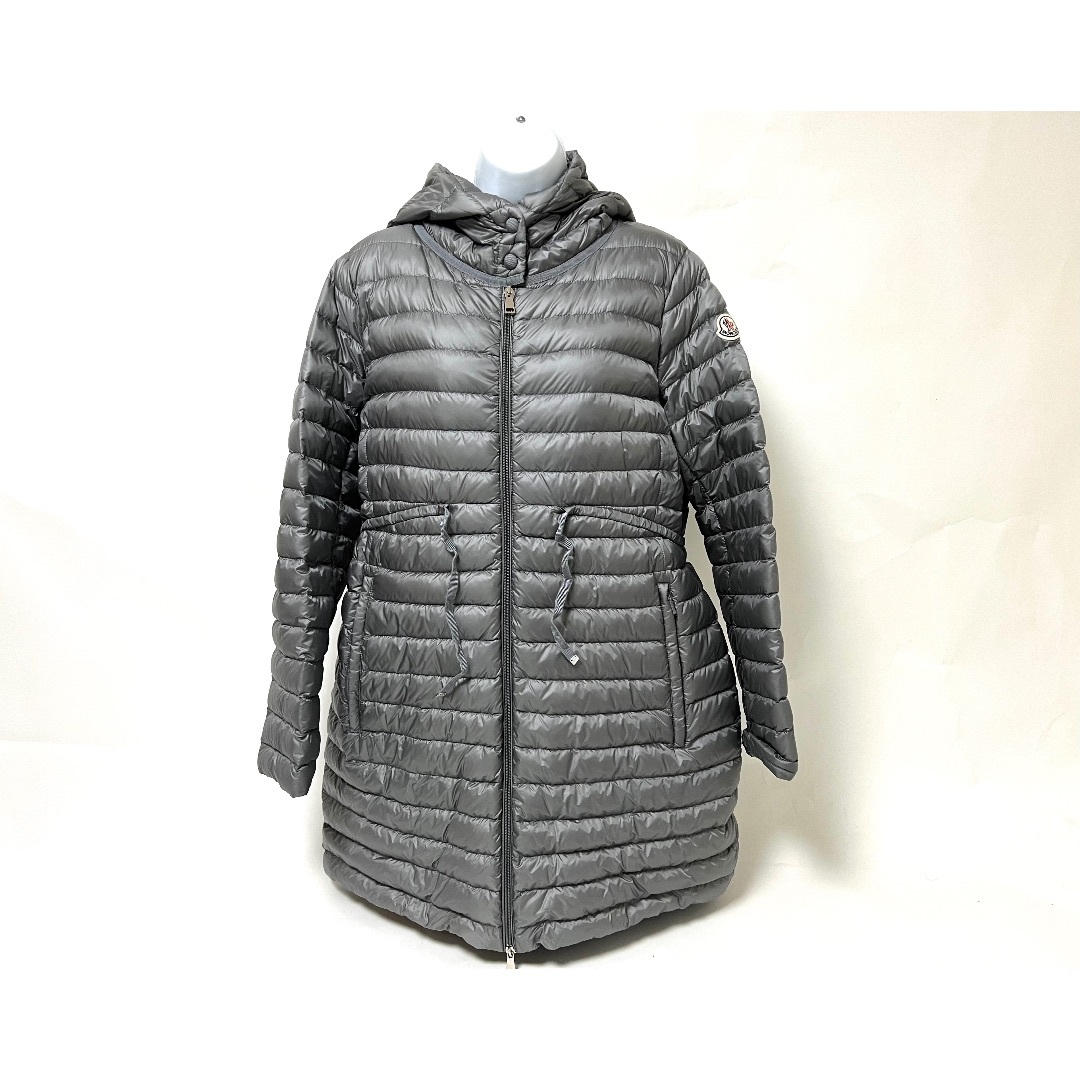 MONCLER(モンクレール)のMONCLER モンクレール レディース ダウンジャケット バルベル BARBEL GIUBBOTTO JACKET グレー フード サイズ：5  レディースのジャケット/アウター(ダウンジャケット)の商品写真