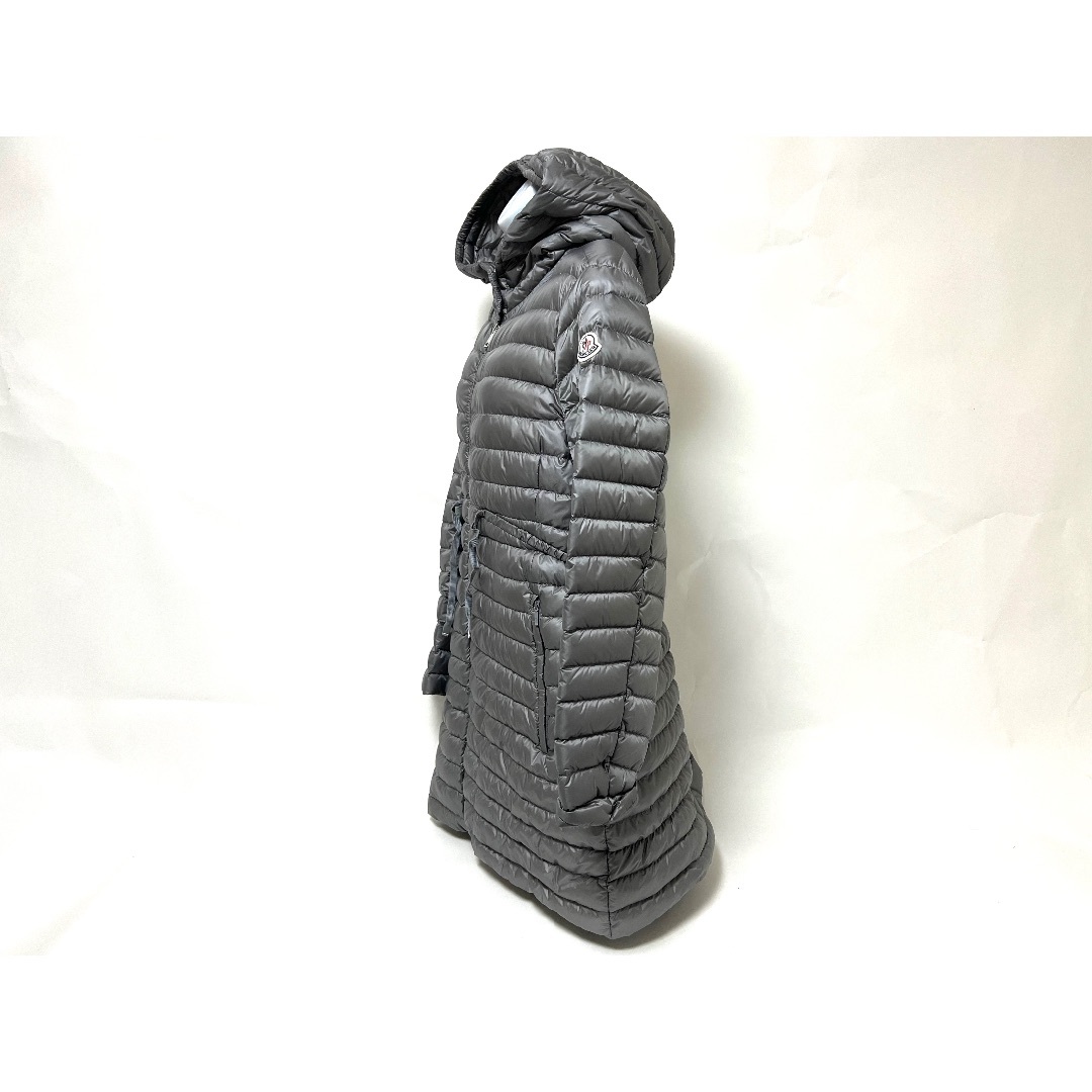 MONCLER(モンクレール)のMONCLER モンクレール レディース ダウンジャケット バルベル BARBEL GIUBBOTTO JACKET グレー フード サイズ：5  レディースのジャケット/アウター(ダウンジャケット)の商品写真