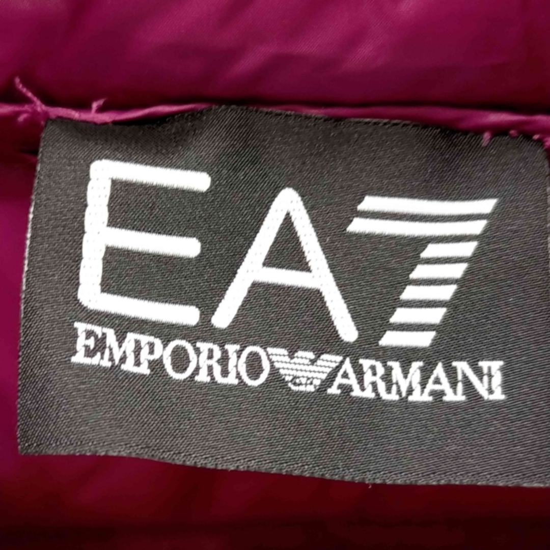 EMPORIO ARMANI EA7(エンポリオアルマーニイーエーセブン) レディースのジャケット/アウター(ダウンジャケット)の商品写真