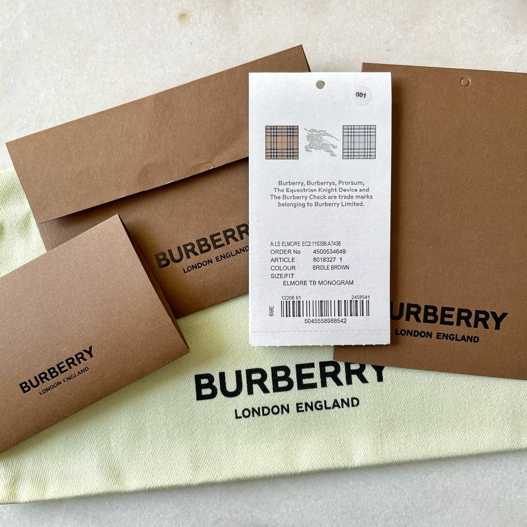 BURBERRY - BURBERRY バーバリー PVC 長財布 ラウンドファスナー BURBERRY - BURBERRY バーバリー PVC 長財布 ラウンドファスナー
