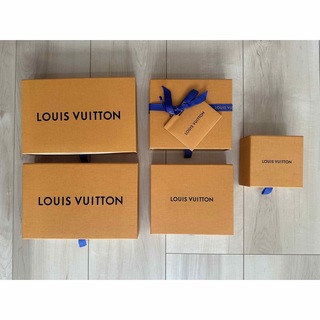 ルイヴィトン(LOUIS VUITTON)の【louis Vuitton】空箱 ギフト箱 セット売り(ラッピング/包装)