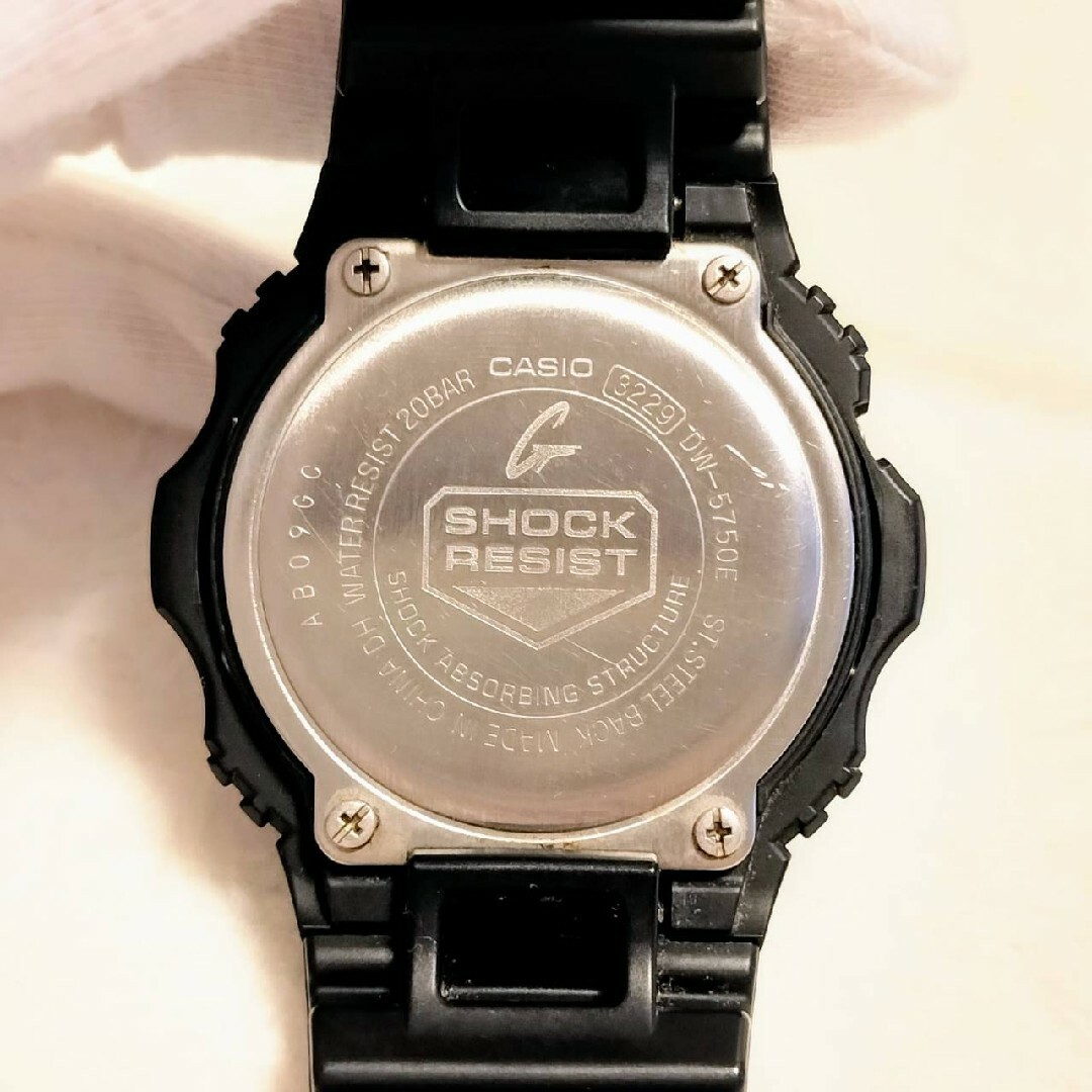 CASIO(カシオ)の【稼働品】 CASIO　G-SHOCK DW-5750E　カシオ クォーツ 黒 メンズの時計(腕時計(アナログ))の商品写真