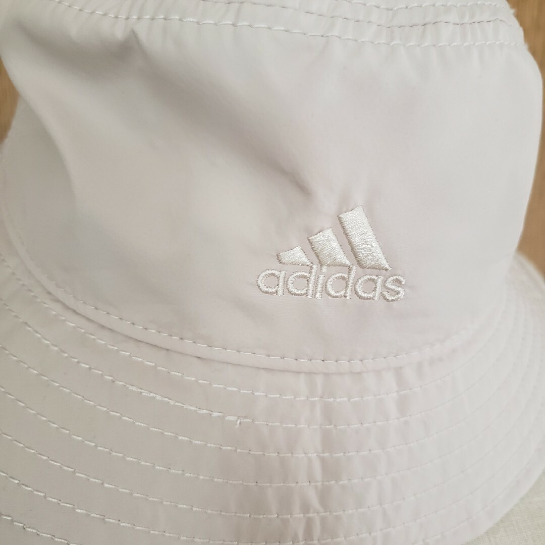 adidas(アディダス)のadidas 帽子 レディースの帽子(ハット)の商品写真