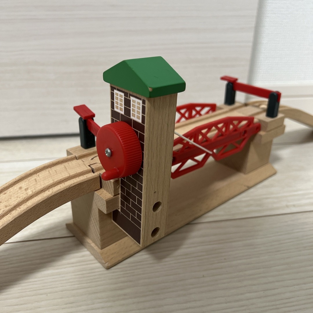BRIO(ブリオ)のブリオ 橋 キッズ/ベビー/マタニティのおもちゃ(電車のおもちゃ/車)の商品写真