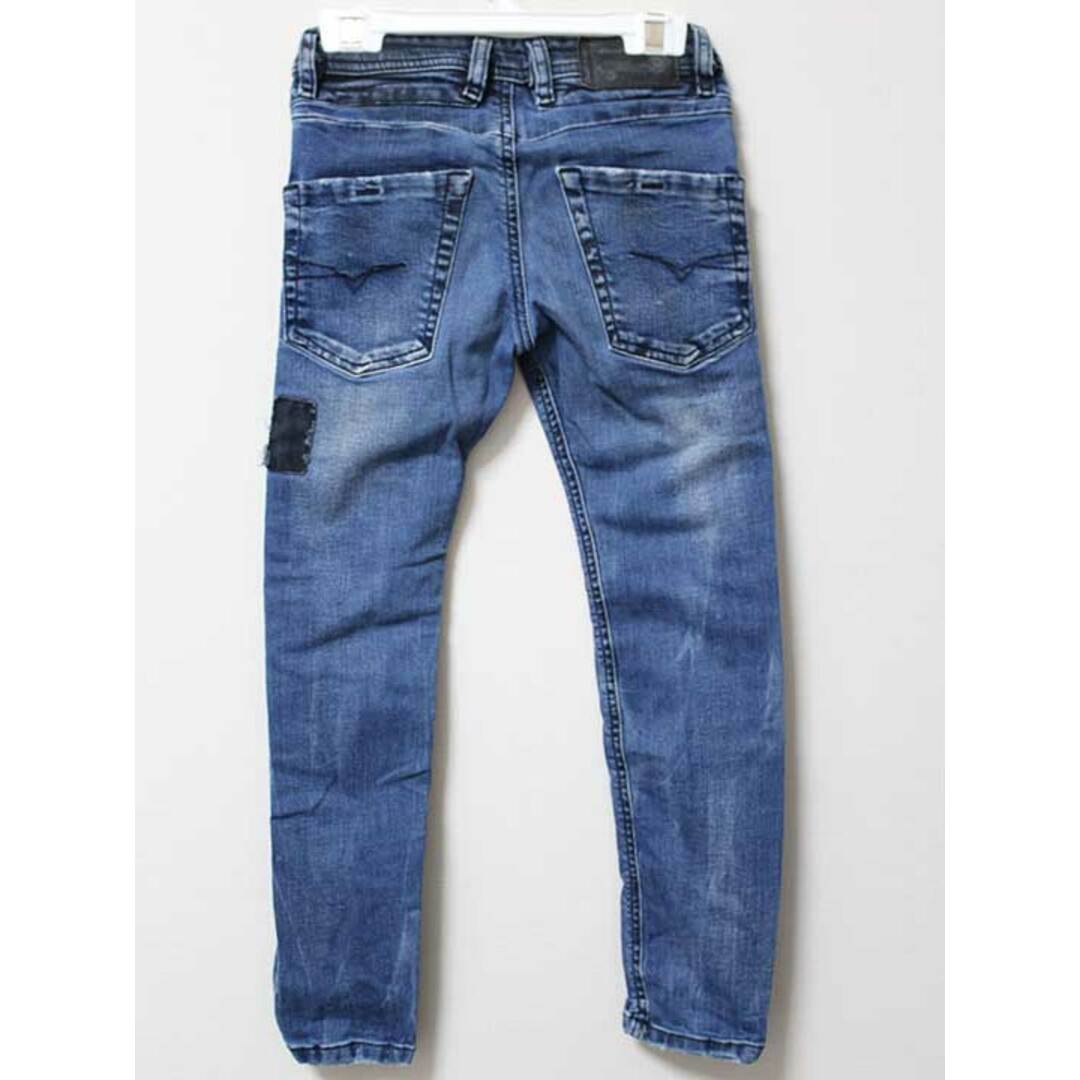 DIESEL(ディーゼル)の【値下げ!】《ディーゼルキッズ/DIESEL kids》120cm ジーンズ/デニムパンツ 青【中古】子供服 キッズ kids 男の子 秋冬 120122 bottoms キッズ/ベビー/マタニティのキッズ服女の子用(90cm~)(パンツ/スパッツ)の商品写真