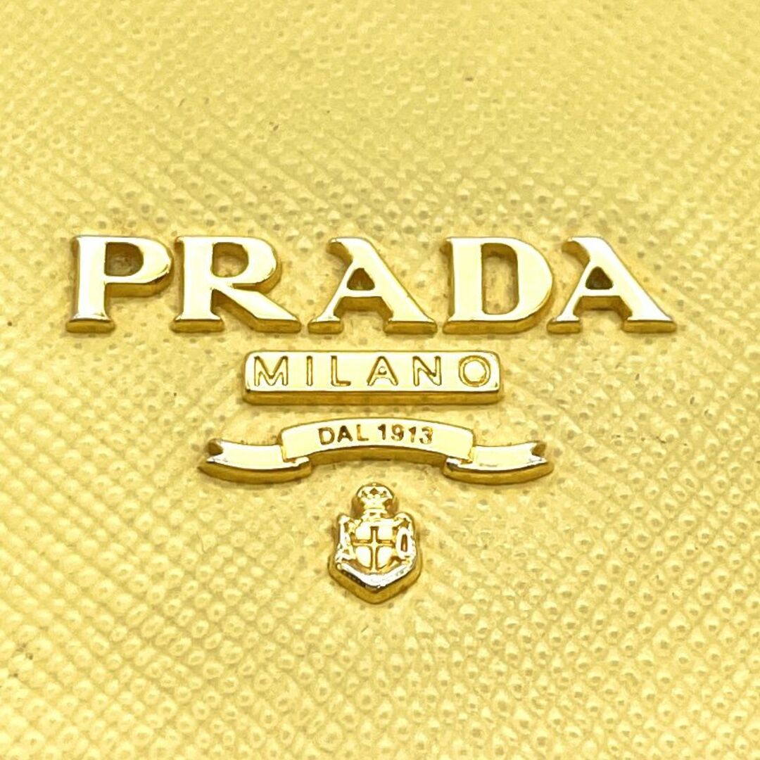 PRADA(プラダ)のPRADA 長財布　サフィアーノメタル　アナナスイエロー レディースのファッション小物(財布)の商品写真