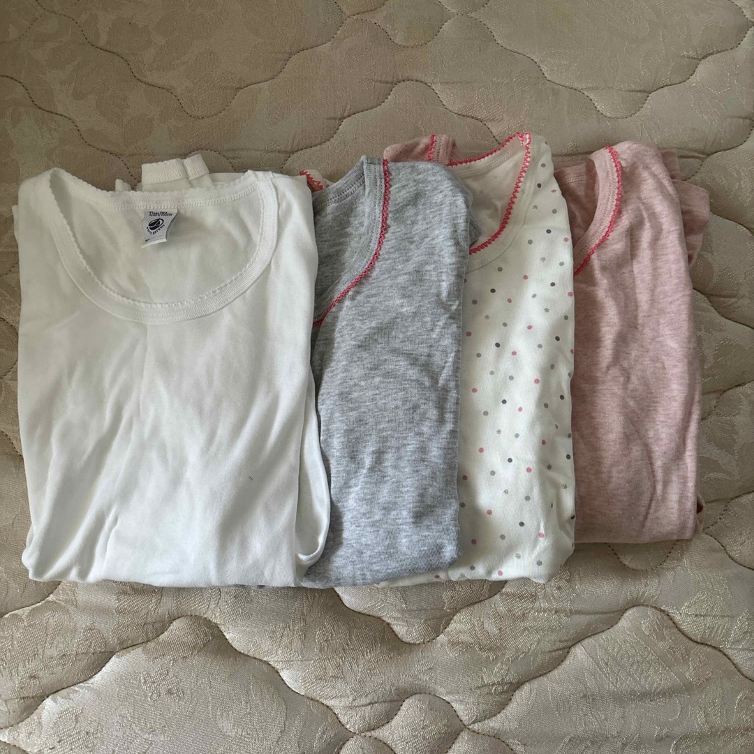 PETIT BATEAU(プチバトー)のキャミソールとTシャツ8点セット キッズ/ベビー/マタニティのキッズ服女の子用(90cm~)(下着)の商品写真