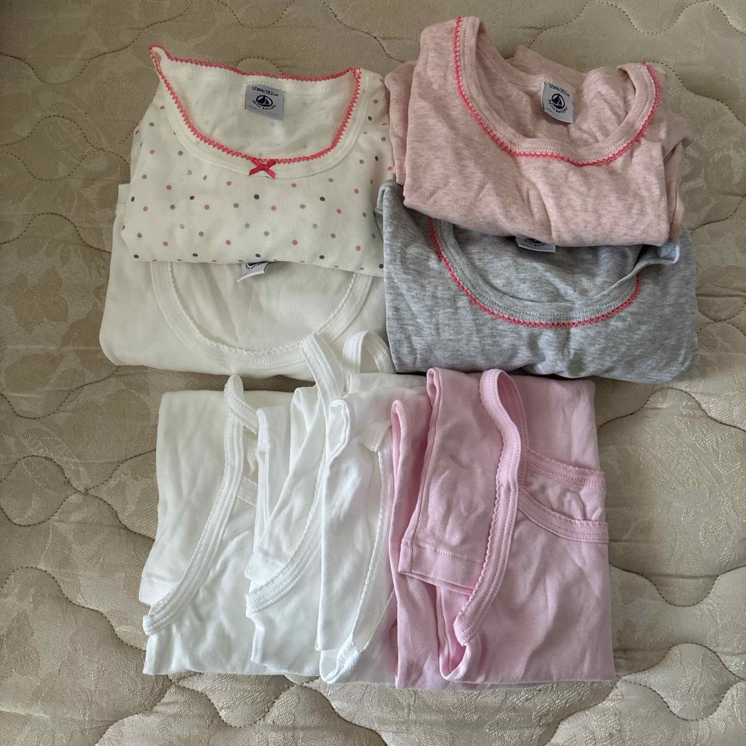 PETIT BATEAU(プチバトー)のキャミソールとTシャツ8点セット キッズ/ベビー/マタニティのキッズ服女の子用(90cm~)(下着)の商品写真