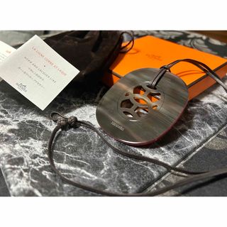 エルメス(Hermes)の美品‼︎  HERMES エルメス アクセサリー ホーン ラッカー ネックレス (ネックレス)