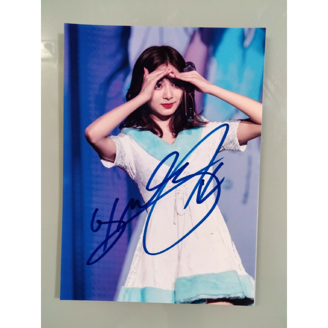 ツウィ直筆サイン入り2Lサイズ写真…TWICE…Tzuyu…の通販 by まご ツウィ直筆サイン入り2Lサイズ写真…TWICE…Tzuyu…の通販 by まご