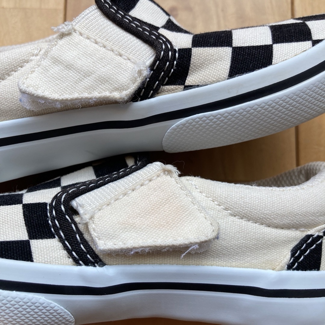 VANS(ヴァンズ)の17cm ヴァンズ　チェッカーフラッグ　スリッポン キッズ/ベビー/マタニティのキッズ靴/シューズ(15cm~)(スリッポン)の商品写真