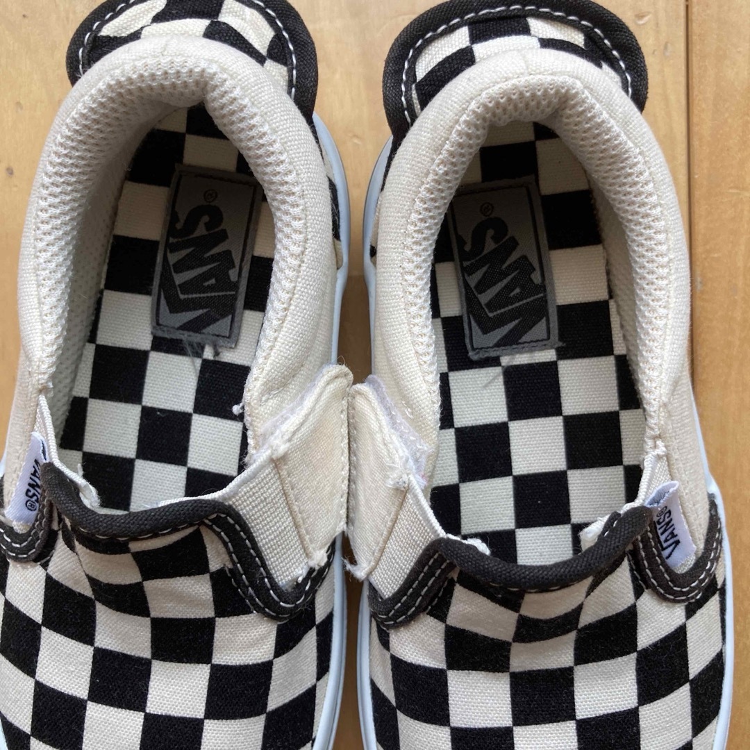 VANS(ヴァンズ)の17cm ヴァンズ　チェッカーフラッグ　スリッポン キッズ/ベビー/マタニティのキッズ靴/シューズ(15cm~)(スリッポン)の商品写真