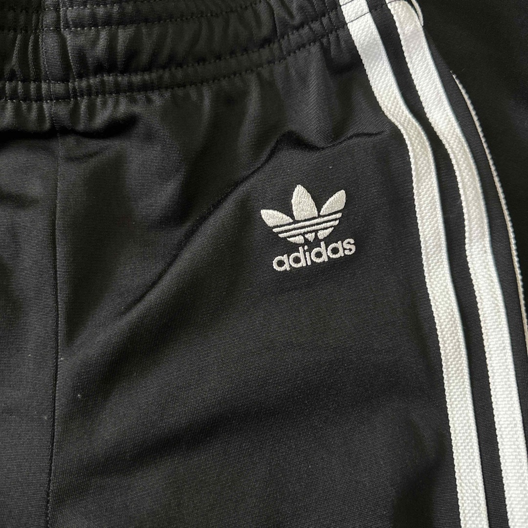 adidas(アディダス)のadidasジャージズボン100センチ キッズ/ベビー/マタニティのキッズ服男の子用(90cm~)(パンツ/スパッツ)の商品写真