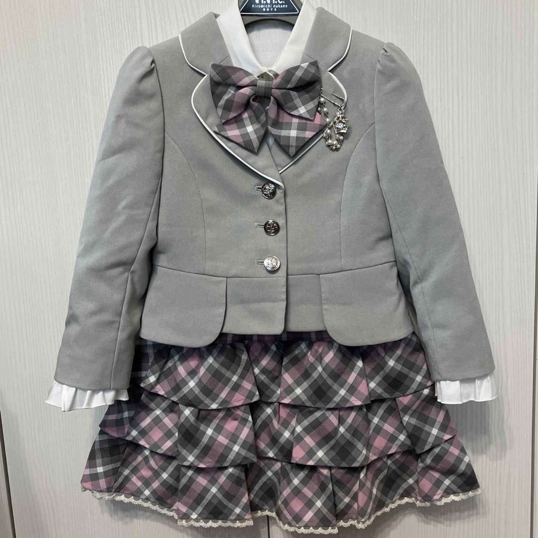 MICHIKO LONDON(ミチコロンドン)のMICHIKO LONDON KOSHINOフォーマルスーツ115A入園卒園入学 キッズ/ベビー/マタニティのキッズ服女の子用(90cm~)(ドレス/フォーマル)の商品写真