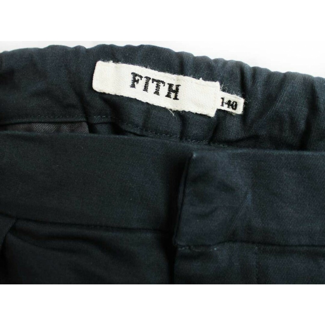 FITH(フィス)の[フィス/FITH]140cm 半端丈パンツ 紺【中古】子供服 キッズ kids ジュニア 男の子 女の子 春秋 bottoms 722042 キッズ/ベビー/マタニティのキッズ服女の子用(90cm~)(パンツ/スパッツ)の商品写真