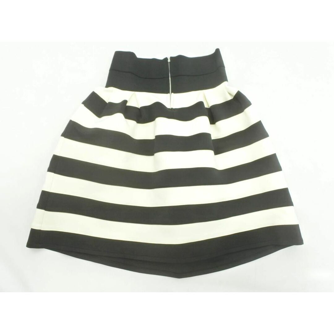 GRANDTABLE グランターブル ボーダー スカート sizeM/白ｘ黒 ■■ レディース レディースのスカート(ミニスカート)の商品写真