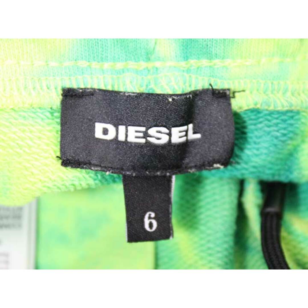 DIESEL(ディーゼル)の《ディーゼルキッズ/DIESEL kids》120cm ショートパンツ/ハーフパンツ/半ズボン/短パン 緑系 '21年製【中古】子供服 キッズ kids 男の子 春夏 704032 bottoms キッズ/ベビー/マタニティのキッズ服女の子用(90cm~)(パンツ/スパッツ)の商品写真