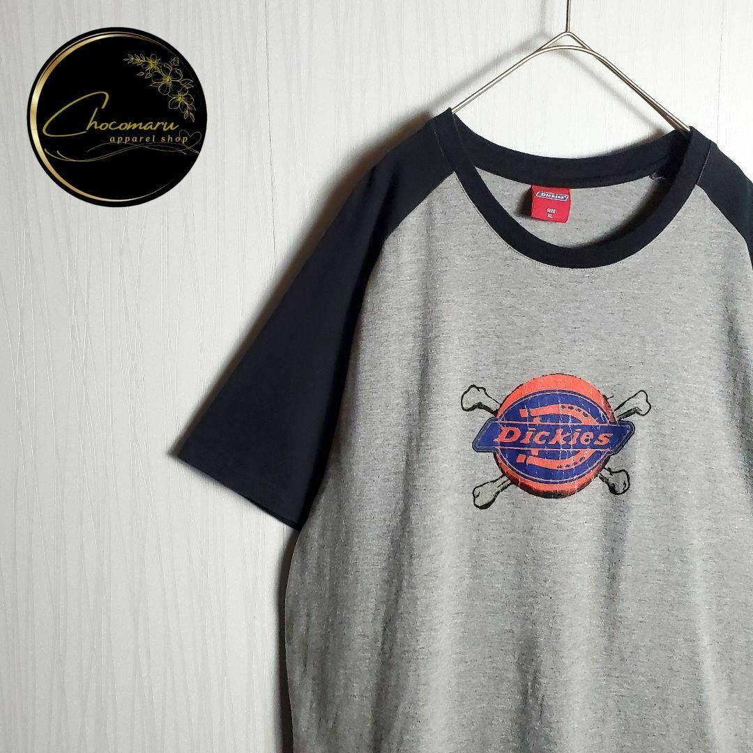 Dickies(ディッキーズ)のDickies ラグランTシャツ グレー 灰 プリント バイカラー 半袖 古着 メンズのトップス(Tシャツ/カットソー(半袖/袖なし))の商品写真