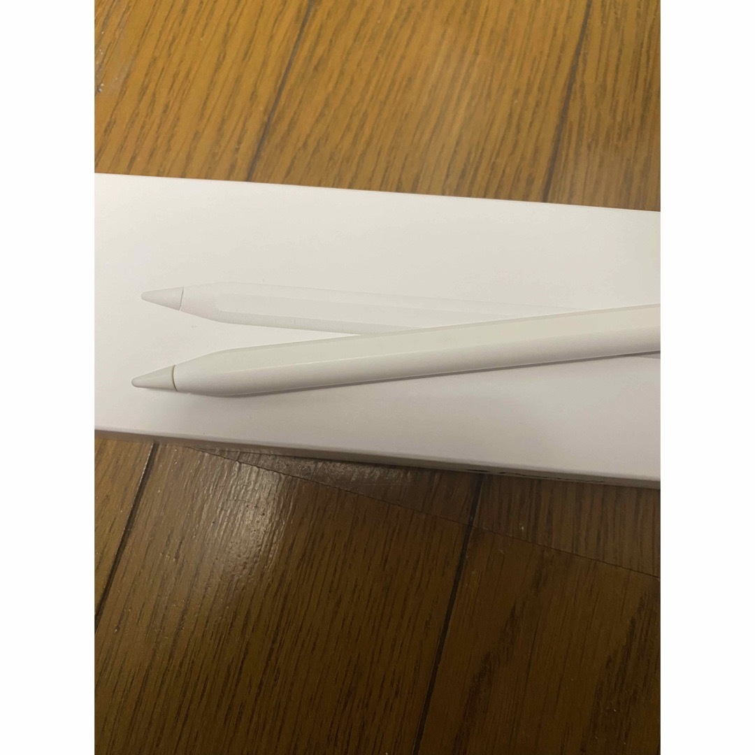 Apple(アップル)のApple Pencil 第2世代 MU8F2J/A 箱付き 極美品 スマホ/家電/カメラのPC/タブレット(PC周辺機器)の商品写真