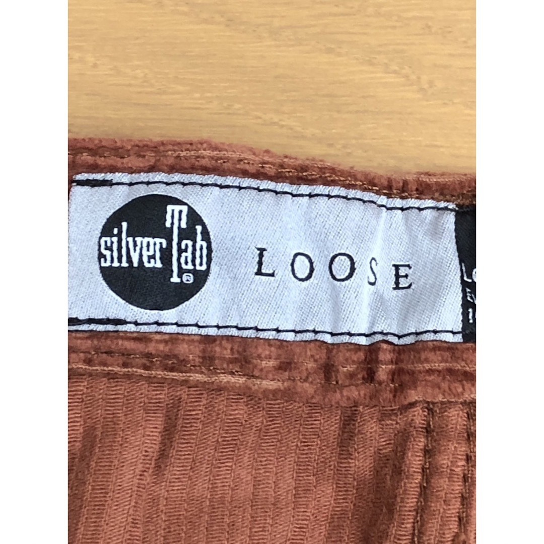 Levi's(リーバイス)のLevi's SilverTab LOOSE CARGOS CORDUROY メンズのパンツ(デニム/ジーンズ)の商品写真