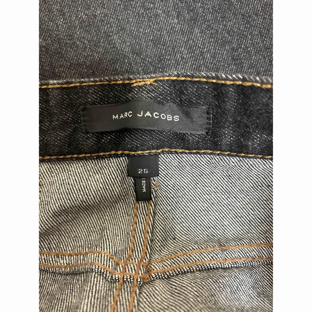 MARC JACOBS(マークジェイコブス)のMARC JACOBS デニムパンツ レディースのパンツ(デニム/ジーンズ)の商品写真