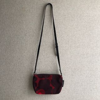 マリメッコ(marimekko)のmarimekko マリメッコ ヘリウニッコ　ミニショルダーバッグ(ショルダーバッグ)