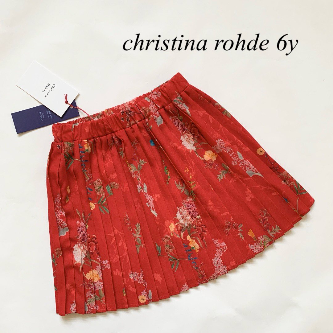 CHRISTINA ROHDE(クリスティーナローデ)の新品　クリスティーナローデ　キッズ　花柄リバティ　プリーツスカート　6y キッズ/ベビー/マタニティのキッズ服女の子用(90cm~)(スカート)の商品写真