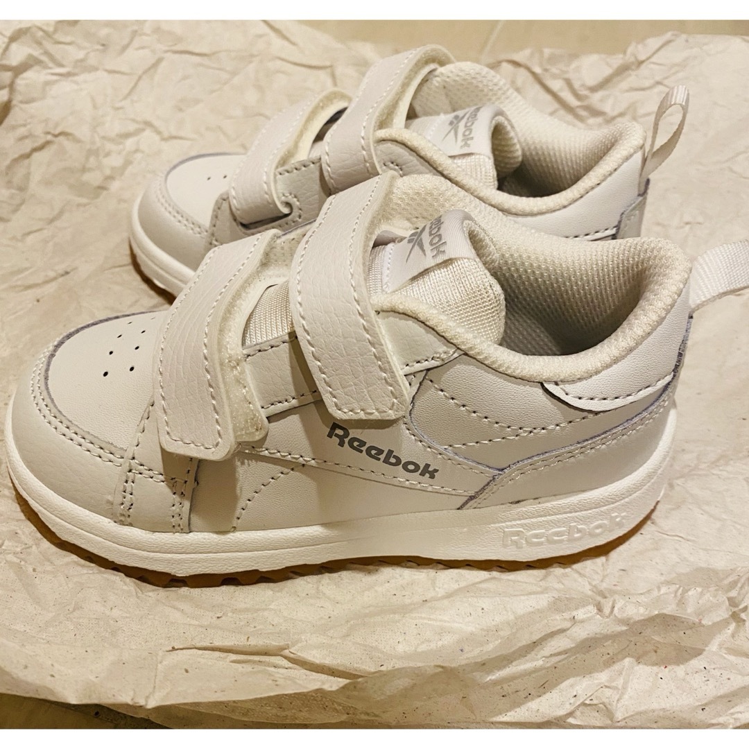 Reebok(リーボック)の【Reebok】新品未使用　キッズシューズ　 キッズ/ベビー/マタニティのベビー靴/シューズ(~14cm)(スニーカー)の商品写真