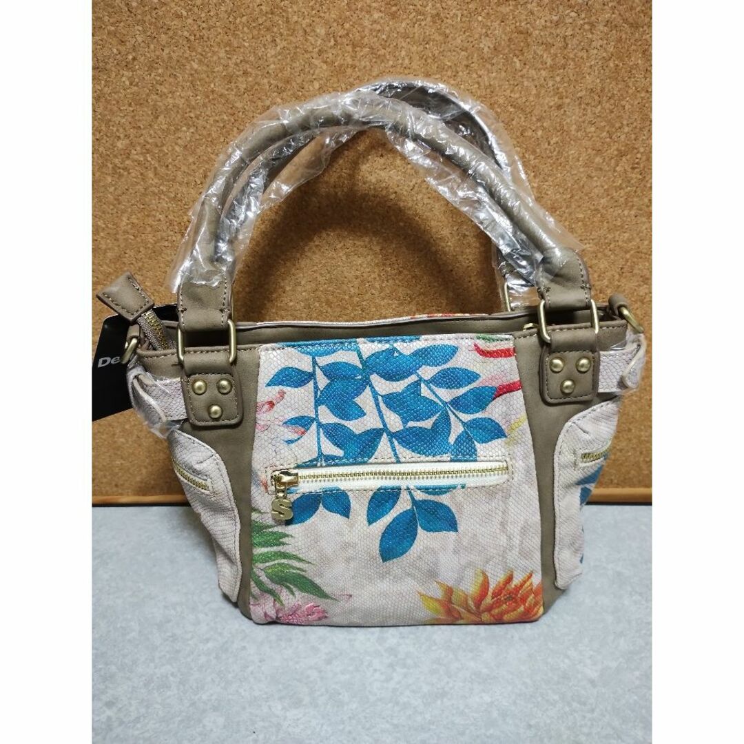 DESIGUAL(デシグアル)のDesigual 2WAY CROSS BODY BAG ショルダーバッグ レディースのバッグ(ショルダーバッグ)の商品写真