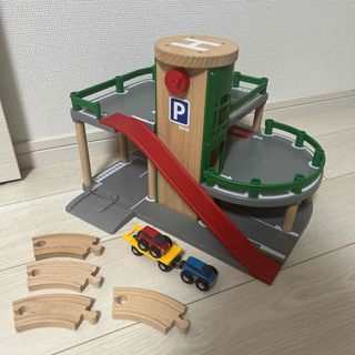 ブリオ(BRIO)のブリオ　パーキングガレージ(電車のおもちゃ/車)