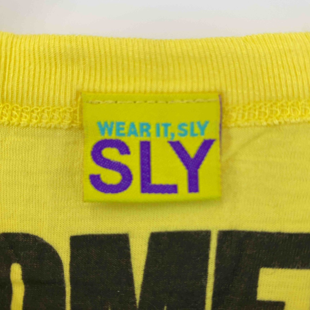 SLY(スライ)のSLY レディース スライ Tシャツ/カットソー(半袖/袖無し) イエロー レディースのトップス(Tシャツ(半袖/袖なし))の商品写真