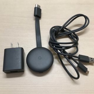 グーグル(Google)のGoogle　Chromecast 中古 半年使用 第三世代(映像用ケーブル)