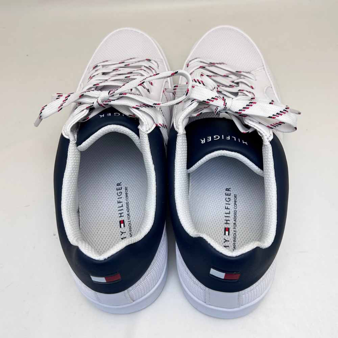 TOMMY HILFIGER(トミーヒルフィガー)の新品 トミーヒルフィガー スニーカー LETICIO ホワイト 27.0cm メンズの靴/シューズ(スニーカー)の商品写真