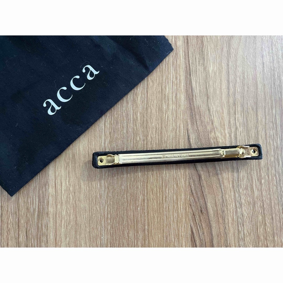 acca(アッカ)のacca アッカ バレッタ オードリー スタッズ ロング クリップ 黒 グレー レディースのヘアアクセサリー(バレッタ/ヘアクリップ)の商品写真