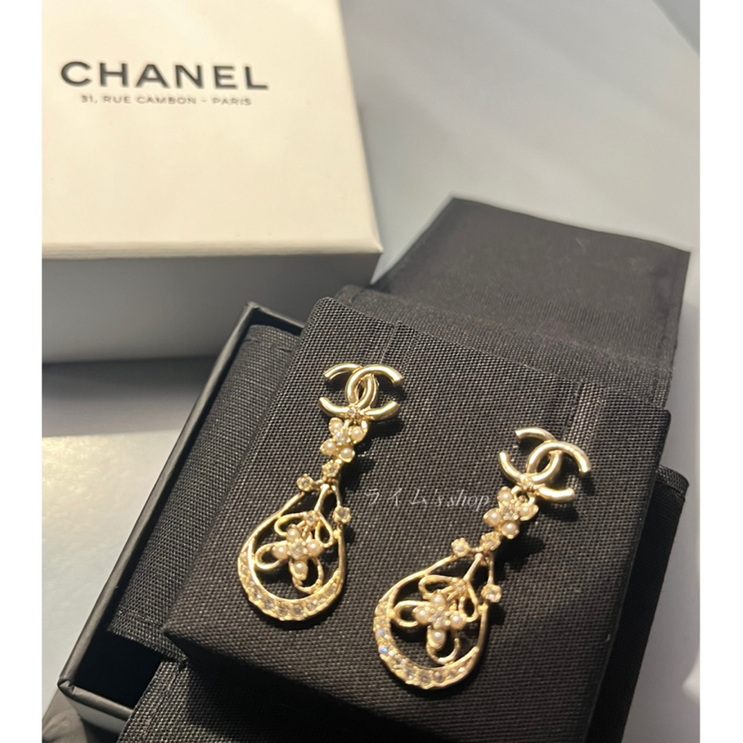 CHANEL(シャネル)の【CHANEL】2023/24新作 ピアス レディースのアクセサリー(ピアス)の商品写真