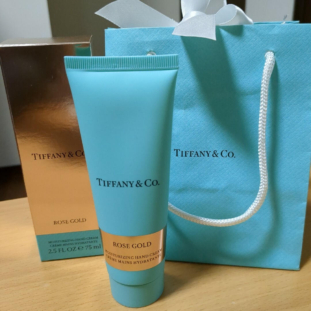 Tiffany & Co.(ティファニー)のTIFFANY ローズゴールド ハンドクリーム 75ml コスメ/美容のボディケア(ハンドクリーム)の商品写真