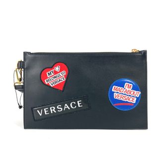 VERSACE - ヴェルサーチ VERSACE ワッペン ハート ポーチ ストラップ付 クラッチバッグ レザー ブラック 新品同様