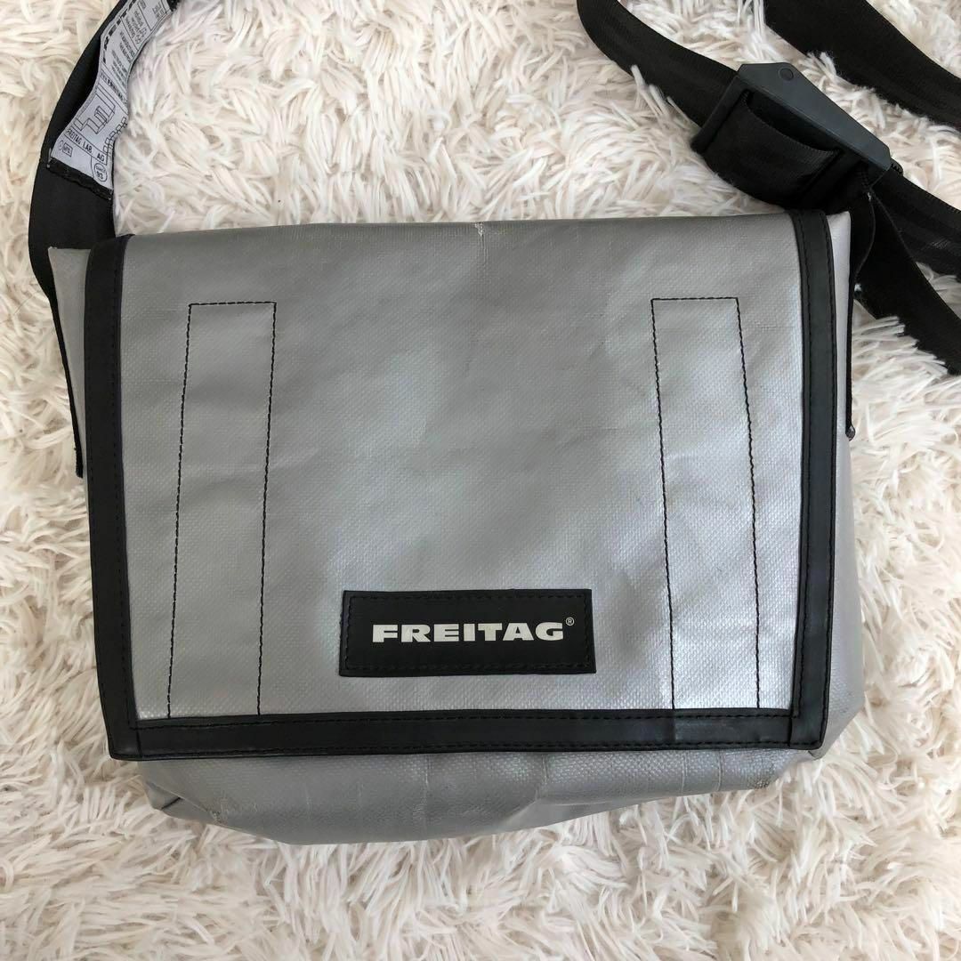 FREITAG(フライターグ)のFREITAGフライターグメッセンジャーバッグ　グレーDRAGNETドラグネット メンズのバッグ(メッセンジャーバッグ)の商品写真