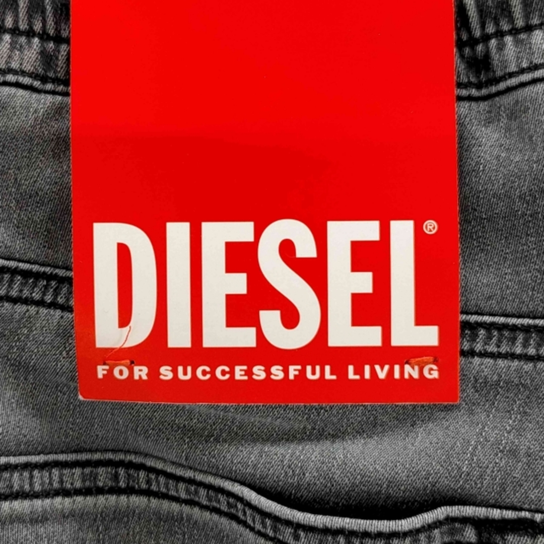 DIESEL(ディーゼル)のDIESEL(ディーゼル) 2030 D-krooley jogs メンズ メンズのパンツ(デニム/ジーンズ)の商品写真