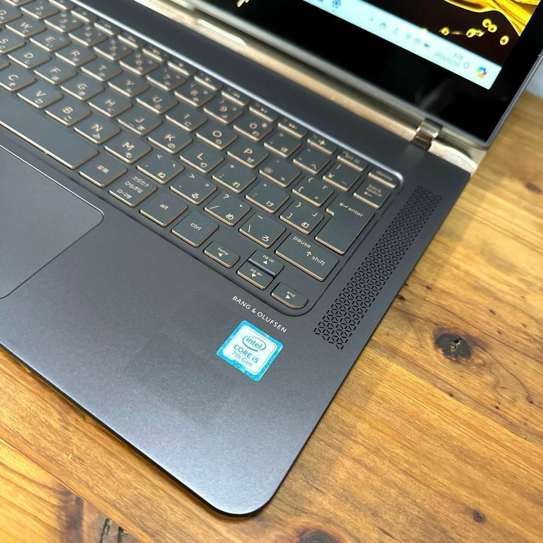 HP(ヒューレットパッカード)の【限定1台】HPSpectreアッシュブラック☘7世代i5☘️NVMe512GB スマホ/家電/カメラのPC/タブレット(ノートPC)の商品写真