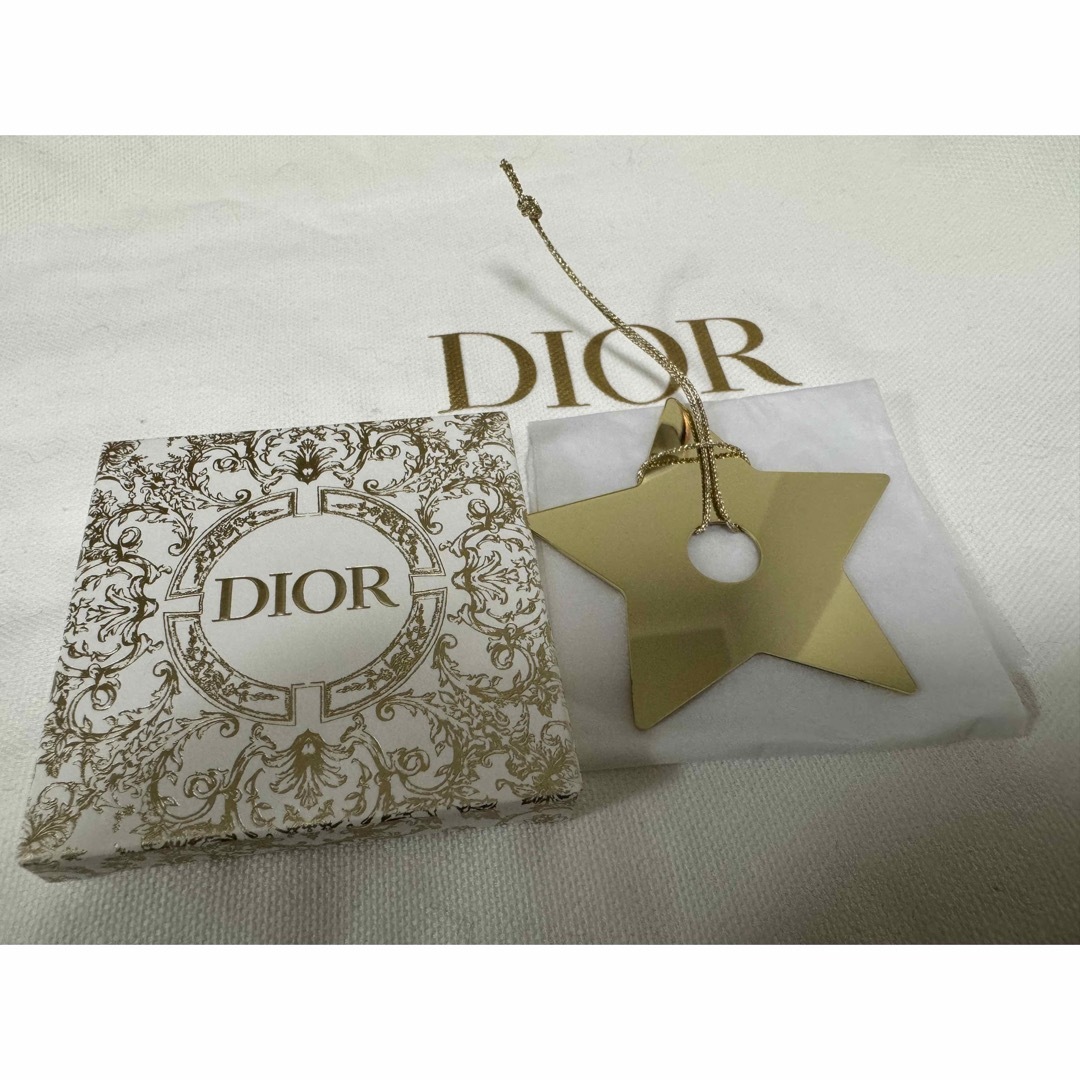 Dior(ディオール)のクリスマスホリデー限定 スターチャーム レディースのアクセサリー(チャーム)の商品写真