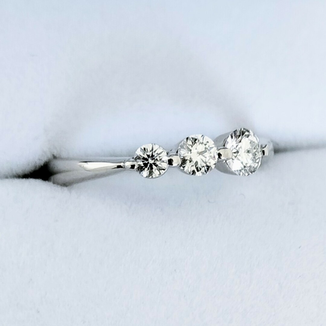 ダイヤモンド リング Pt900 0.301ct 2.7g レディースのアクセサリー(リング(指輪))の商品写真