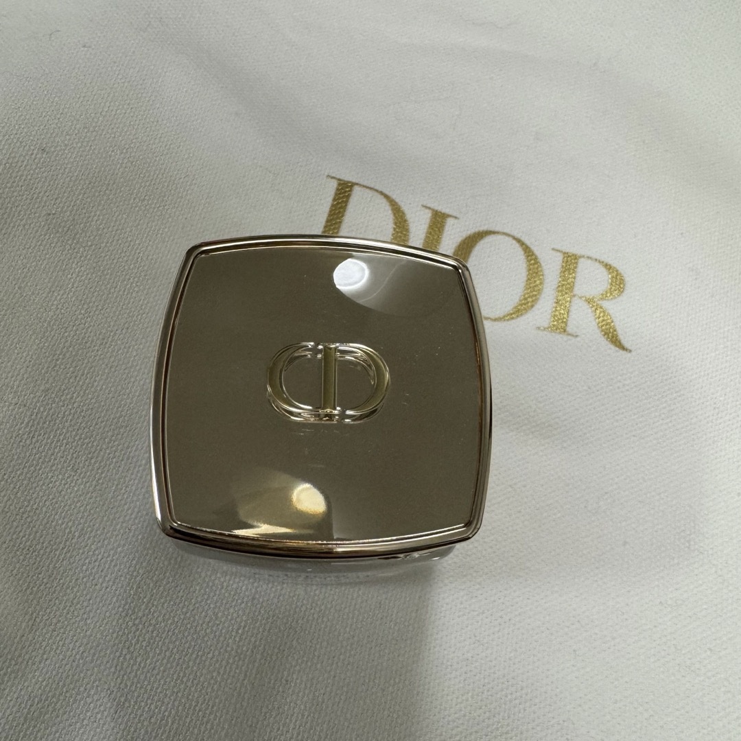 Dior(ディオール)のディオール  プレステージ ラ クレーム N  15ml コスメ/美容のスキンケア/基礎化粧品(フェイスクリーム)の商品写真