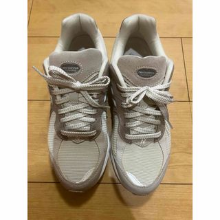 ニューバランス(New Balance)のM2002R SI / M2002 23F ベージュ　26cm(スニーカー)