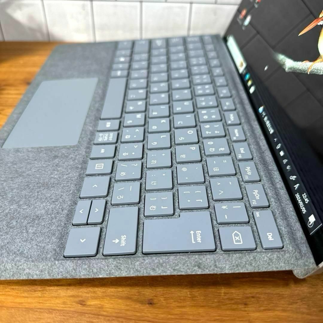 Microsoft(マイクロソフト)の【限定】Surface pro4アイスブルー☘core i5☘SSD128GB スマホ/家電/カメラのPC/タブレット(ノートPC)の商品写真